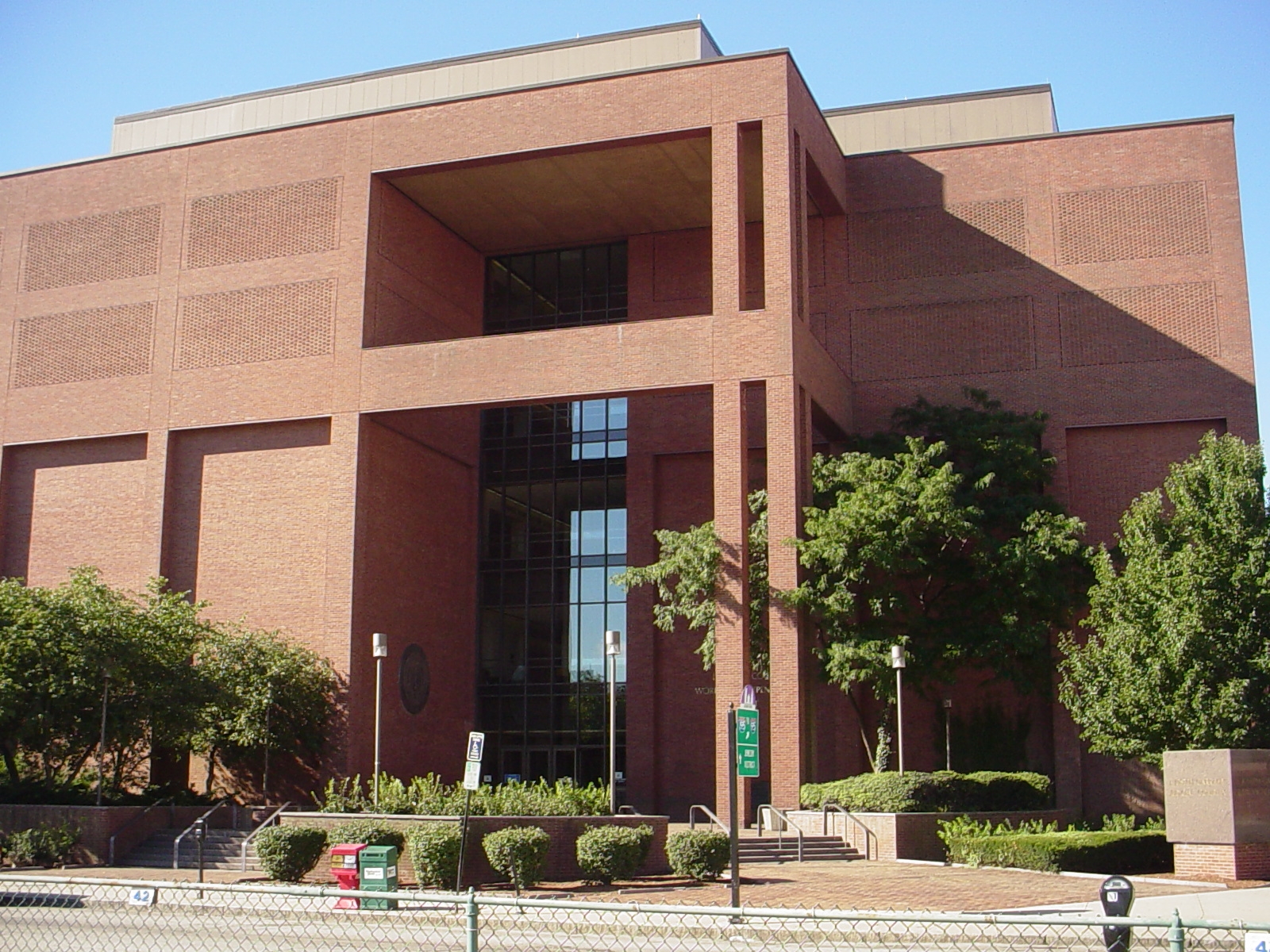 Courts courts
